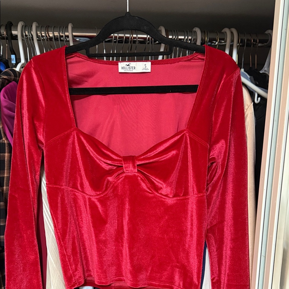 Hollister Women's Ruby Red Velvet Blouse